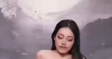 黑色袜子女性女主播酒后直播撩* 丰满酮体***榜一欲火 主动**释放**魅力