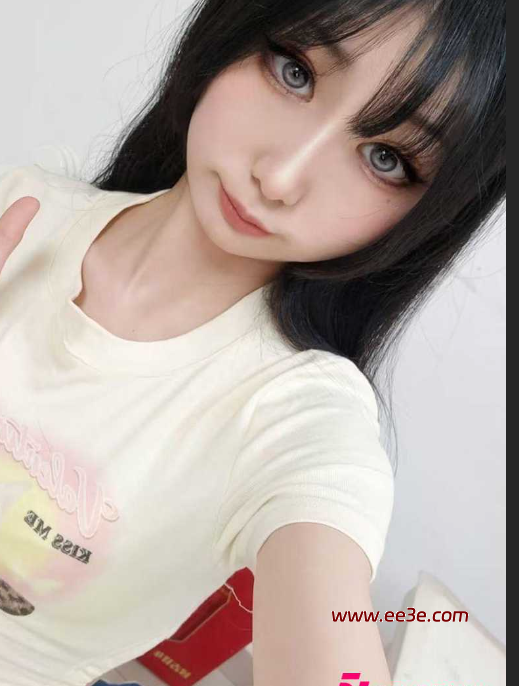 素人美女大学生 情侣* 和男友玩*COS 赤**撅*被花式爆* *劲爆棚碾压演员！