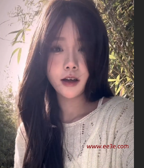 上海女大学生 刘萍 被*百般* 校园女神深情**尽显*态 主动撅**猛*到腿软！