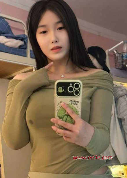 广东艺术系大三学生 吴洁 *视频 为借钱任** *小*猛抠*水 **脚丫*成*！