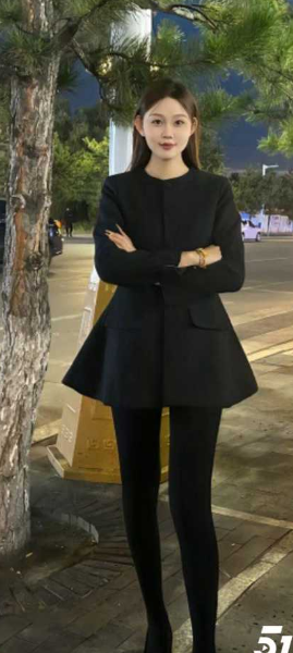 黑龙江超美小胖妹情侣泄密 肉感甜妹被男友哄骗 拍露脸*片 小嘴含**吸吞吐 纯纯的完美*盆啊！