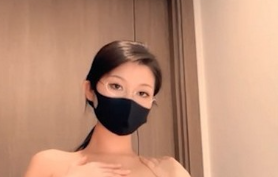 反差眼镜女性 NINI妈妈 付费新作解锁 *狂** 彻底撕掉知*外壳 化身欲海沉沦的*荡尤物！