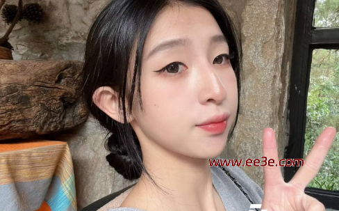 常州大学女神 黄思瑶 情侣*曝光 清纯辣妹身穿女仆制服**男友* *蜜*猛怼抽*颜*浓稠**