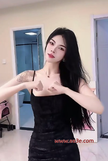 高颜值名媛被榜一大哥重金拿下 黑色袜子制服**颤抖不停 *美翘***呻**叫求饶