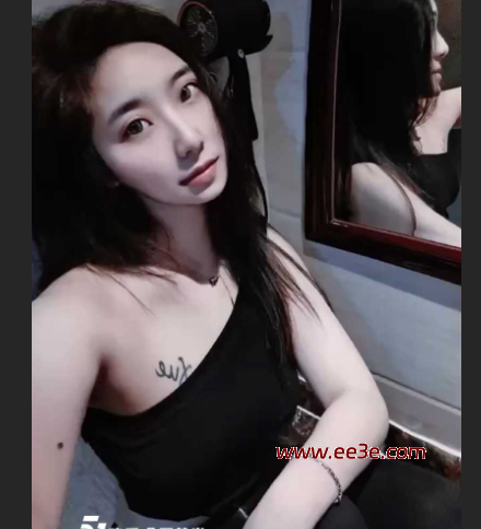 浙江安吉健身美女 陈丹丹 **片 脸*同框劈腿揉* 水滴大*狂晃 ****汁 纯**啊！