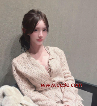 清纯女性型女孩*视频流出 双手托*展示巨* 蕾丝*装吸*器玩*头 翘*狂拍吸引到骨子里！