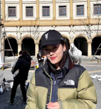 山东大**妻 周叶 婚后和男友** 被老公怒曝视频 全程露脸忘情*！