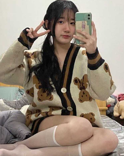 吉林大学研究生 刘志浩 脚踏多船拍*片 被女友曝光 撩妹手段堪称大神！