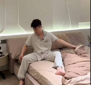 抖音700万粉网红 贵阳二女士 知三当三 被原配庄楚华实名举报 *记录全曝光