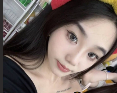 安徽反差* 何颜君 清纯可爱 竟被*长期***到高*失神