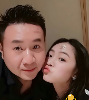 抖音女网红 花三三 点男模被曝光 随后被榜一大哥起诉要回巨额打赏