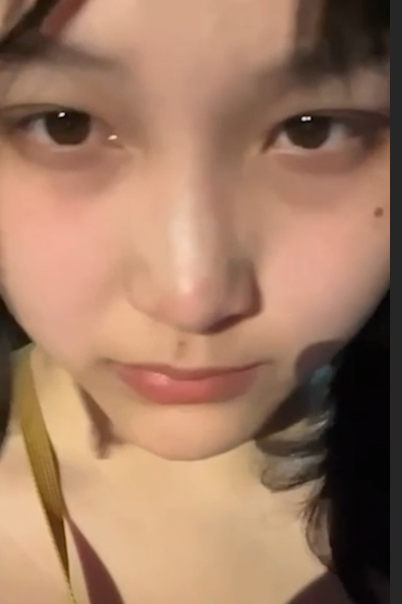 推特**大神 **哥 猎艳合集 征服多名女大 **一条龙 沦为*！