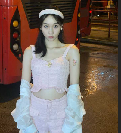 湖南反差学生 赵娅 *爱视频曝光 各种*讨好富二代男友 结果转头就被发上网引发围观！