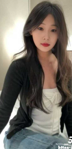 陕西大三学姐 刘梓彤 *贷视频流出 舞蹈系美女全*疯狂* 大号****表演*水