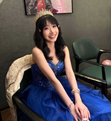 沈阳高颜值女神 李佳蓉 和体育生男友同居生活曝光 极品身材*湛* *荡*表情迷人！