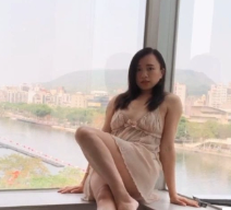 台湾极品网黄 Daisybaby 巨*美*颜值在线 落地窗前被** 颜****到爆