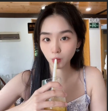 长发极品美女 李钰涵 被** *视频**后露脸实战 被*到*水泛滥