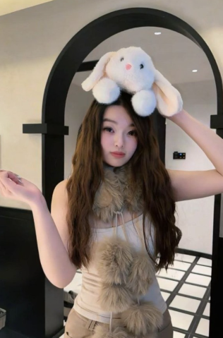 湖南*神服务员 刘娜 遭社会大哥曝光*荡* 稚嫩酮体被黄毛小伙** 轻声*刺激肾上腺素飙升