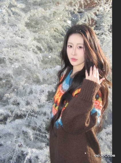 抖音顶美女性情侣自拍流出 美腿大开遭男友爆*抽* 神情妩媚**本**