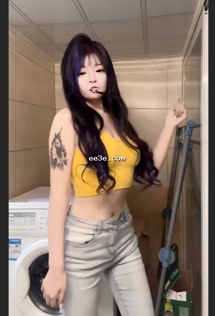 快手*神服务员 就*小艺 *合集 **榨*尽显*态 ***唾*拉丝！
