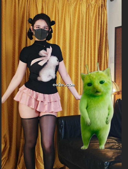推特* Naimi*咪 黑色袜子兔女郎抬腿露**舞 **超清特写 令人沉迷！