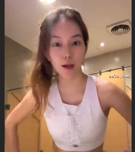 混血小网美 加布里埃拉杨 被前任爆光* 玩露脸***** *到爆表