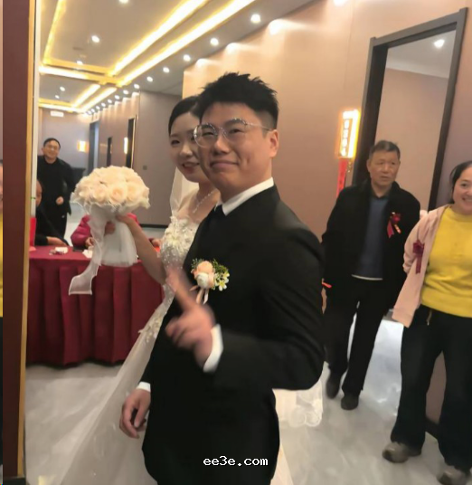 湖北襄阳逆天婚礼 500元请司仪竟还要600元礼金 离谱到再次刷新道德底线！