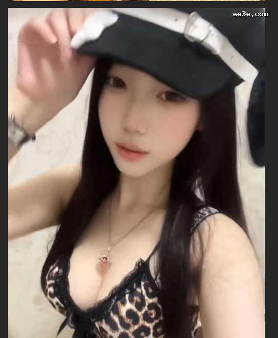 福建女孩 马妍琪 刚*就玩*爱* **榨*反差爆表 天生的*盆母*