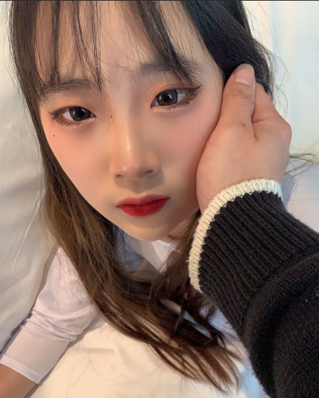 重庆大二学妹 李星月 嬳拍赚外快 被摄影师各种揩油后插入