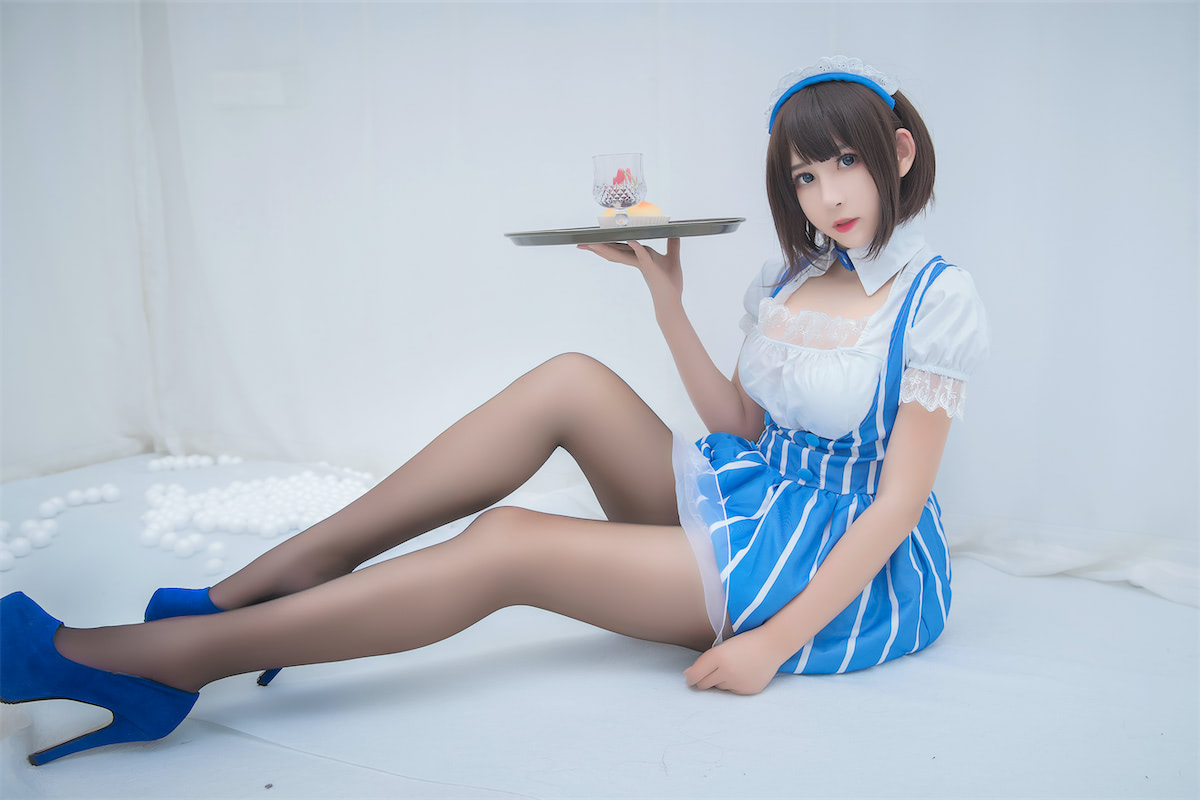 w黑米粥w 加藤惠女仆