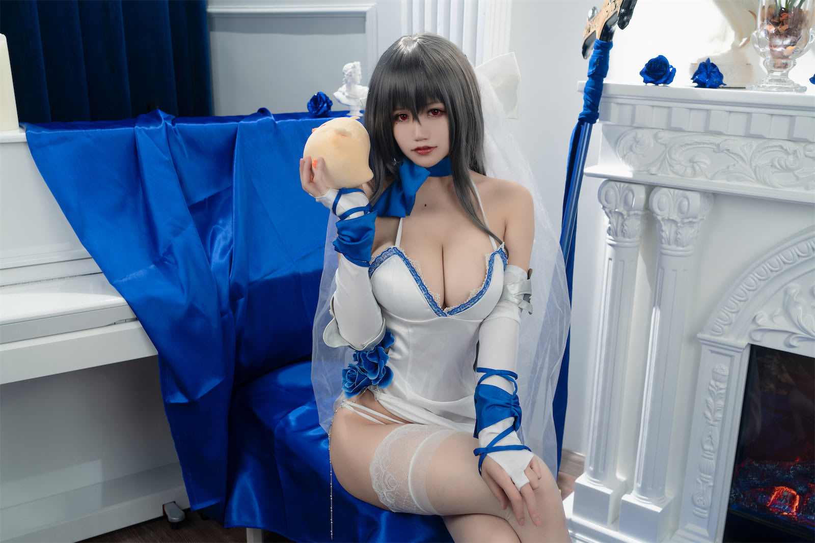 小仓千代w 路易九世礼服