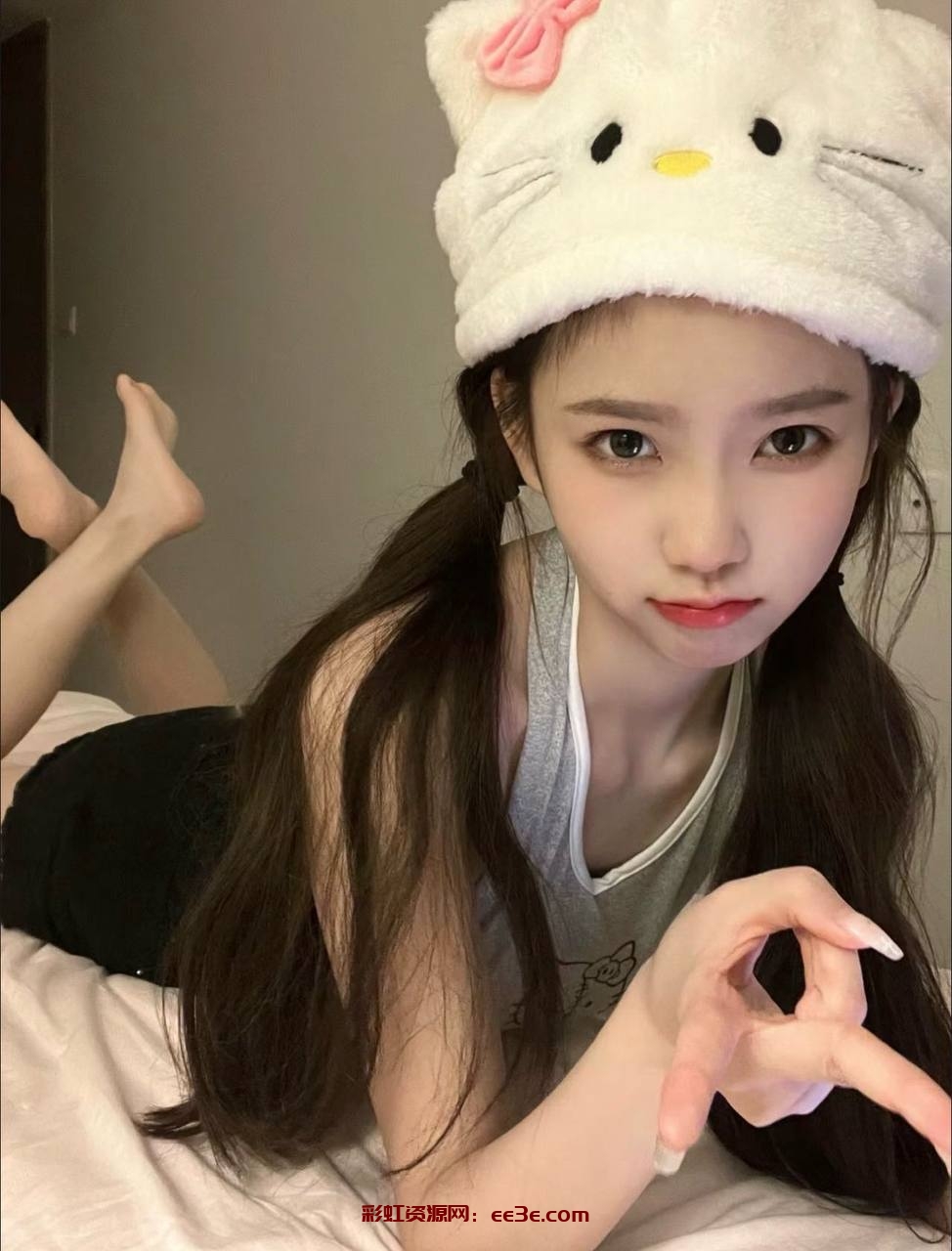 03小纯 身高170   95斤  天然C 温柔体贴 乖巧可爱  肤白貌美 待男友如初恋