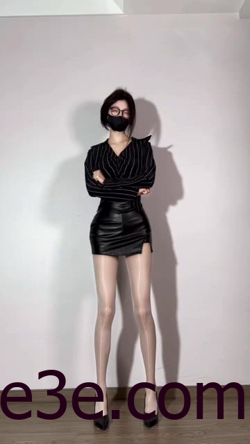 桂芬baby的穿搭风，微密圈艺术照片