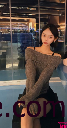 韩国 曾伊 私密视频最新流出 黑色袜子腿缠