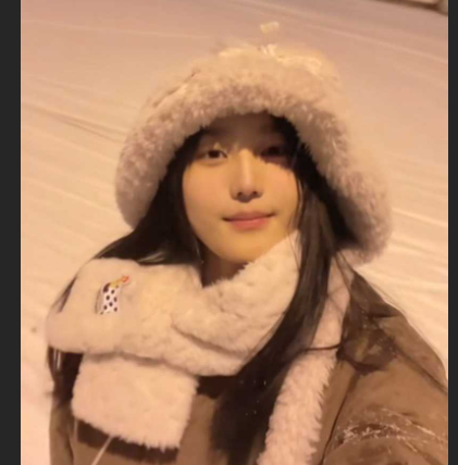 河南理工学院大四美女 陈奕涵 被学长灌醉带回XX 小脸泛红XX水润
