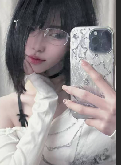 辽宁工业大学艺术生 林子雯 高颜值长腿美女 抵不住男友XX吸引 扭动X驱狂榨X