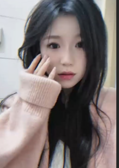 总华探长的小X X稚嫩女友 媚眼含茎XX到根 贪婪XX吞X完全失控！
