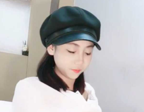 X天团 妹妹妹妹 X交直播XX 三名卖X女大战众猛男XX现场 *被XX到X水