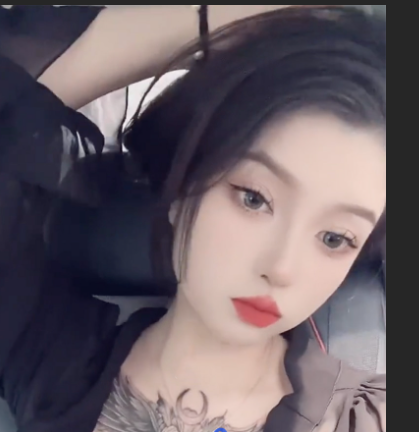 抖音巨XX神服务员 柳梦寒 和男友X自拍泄漏 XXX娇躯微胖堪称极品！