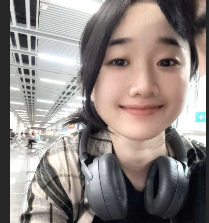 清纯甜妹反差爆棚 穿包*裙网袜***巴 大**被*狂* 母*誓言刻满*