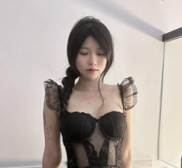 抖音网红 鱼神 *定制优惠 穿黑色袜子制服揉捏巨*发* 美腿大开**猛怼蜜*