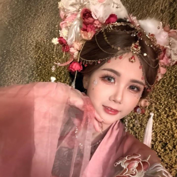 台湾女神 孟若羽 麻豆关门后转战抖音直播 *女王与网友亲密互动 早期作品再次爆火！