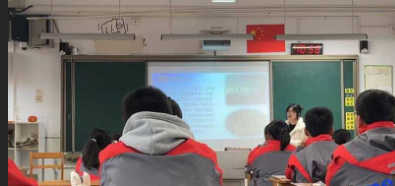聊天软件认识的23岁常州 林妹妹 颜值高身材好玩得花 堪称*上小野猫