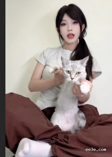 抖音网红 晴天小猪 定制福利** *足**到极致 美脚颤动尺度爆表